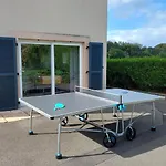 Casa de Férias Le So Art, Grande Maison 4 Chambres, Terrain De Petanque, Grand Jardin Clos, Flipper, Babyfoot, Jeux Arcade, Ping Pong,1 Km Mer, Proche Golf, Port En Bessin, Bayeux Et Plages Du Debarquement, Adaptee Enfants