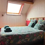 Feriehus Le So Art, Grande Maison 4 Chambres, Terrain De Petanque, Grand Jardin Clos, Flipper, Babyfoot, Jeux Arcade, Ping Pong,1 Km Mer, Proche Golf, Port En Bessin, Bayeux Et Plages Du Debarquement, Adaptee Enfants