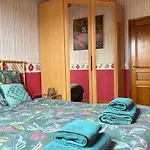 Le So Art, Grande Maison 4 Chambres, Terrain De Petanque, Grand Jardin Clos, Flipper, Babyfoot, Jeux Arcade, Ping Pong,1 Km Mer, Proche Golf, Port En Bessin, Bayeux Et Plages Du Debarquement, Adaptee Enfants Casa de Férias Commes
