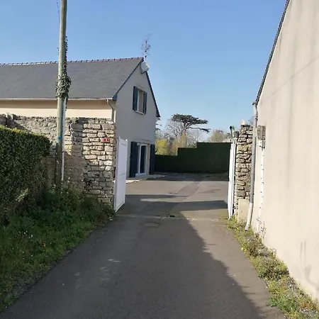 Le So Art, Grande Maison 4 Chambres, Terrain De Petanque, Grand Jardin Clos, Flipper, Babyfoot, Jeux Arcade, Ping Pong,1 Km Mer, Proche Golf, Port En Bessin, Bayeux Et Plages Du Debarquement, Adaptee Enfants Commes