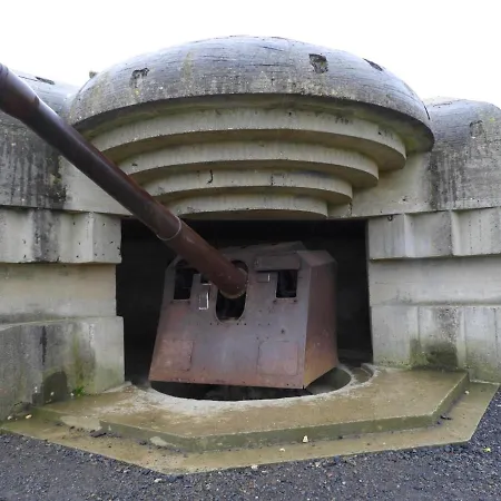 Le So Art, Grande Maison 4 Chambres, Terrain De Petanque, Grand Jardin Clos, Flipper, Babyfoot, Jeux Arcade, Ping Pong,1 Km Mer, Proche Golf, Port En Bessin, Bayeux Et Plages Du Debarquement, Adaptee Enfants 度假居