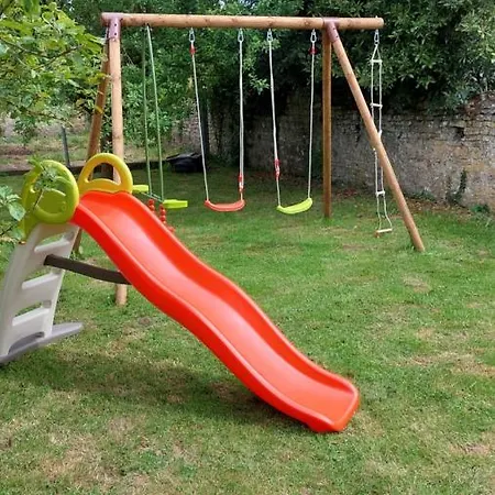 Le So Art, Grande Maison 4 Chambres, Terrain De Petanque, Grand Jardin Clos, Flipper, Babyfoot, Jeux Arcade, Ping Pong,1 Km Mer, Proche Golf, Port En Bessin, Bayeux Et Plages Du Debarquement, Adaptee Enfants 度假居 Commes