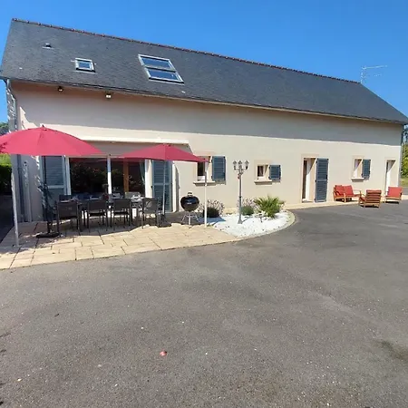 Дом отдыха Le So Art, Grande Maison 4 Chambres, Terrain De Petanque, Grand Jardin Clos, Flipper, Babyfoot, Jeux Arcade, Ping Pong,1 Km Mer, Proche Golf, Port En Bessin, Bayeux Et Plages Du Debarquement, Adaptee Enfants *