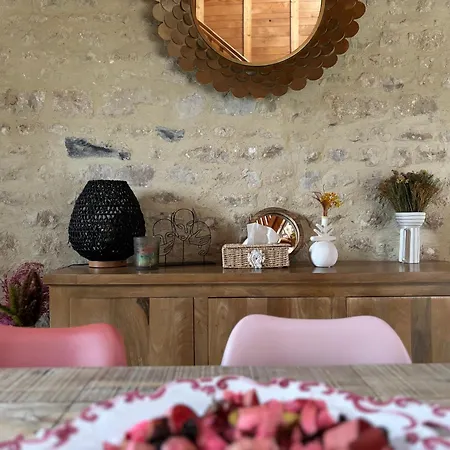 Grande Maison , Jardin,flipper,babyfoot, Ping Pong, Proche Golf, Port En Bessin, Bayeux Et Plages Du Débarquement, Adaptée Enfants *