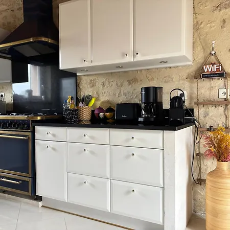 Le So Art, Grande Maison 4 Chambres, Terrain De Petanque, Grand Jardin Clos, Flipper, Babyfoot, Jeux Arcade, Ping Pong,1 Km Mer, Proche Golf, Port En Bessin, Bayeux Et Plages Du Debarquement, Adaptee Enfants *