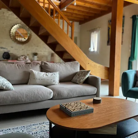 Le So Art, Grande Maison 4 Chambres, Terrain De Petanque, Grand Jardin Clos, Flipper, Babyfoot, Jeux Arcade, Ping Pong,1 Km Mer, Proche Golf, Port En Bessin, Bayeux Et Plages Du Debarquement, Adaptee Enfants