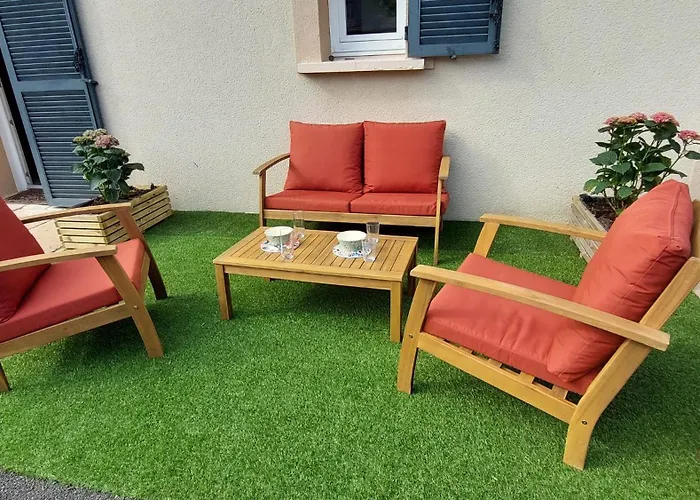 Tatil Evi Le So Art, Grande Maison 4 Chambres, Terrain De Petanque, Grand Jardin Clos, Flipper, Babyfoot, Jeux Arcade, Ping Pong,1 Km Mer, Proche Golf, Port En Bessin, Bayeux Et Plages Du Debarquement, Adaptee Enfants Commes